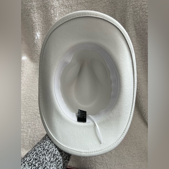 White Cowboy Hat - Picture 5 of 5